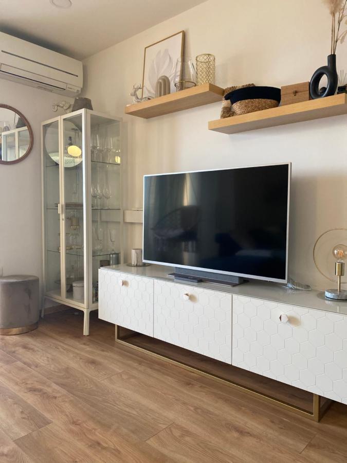 Apartments Niko, Near Beach, Free Parking, Wi-Fi Тучепи Экстерьер фото